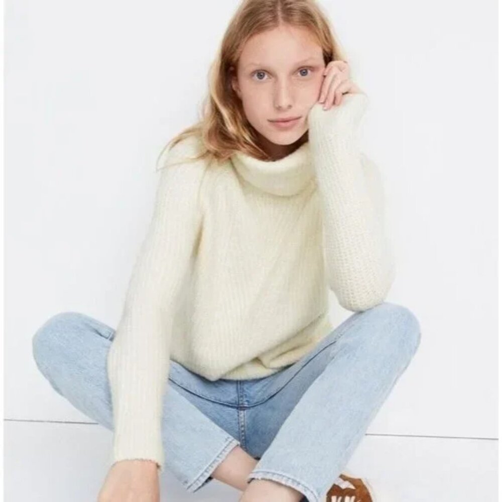 Madewell Fall Winter Chic Mercer Turtleneck Sweater Coziest Yarn Antique Cream